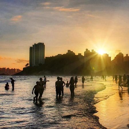 Apartamento Encantador No Guaruja, Praia Da Enseada - Apenas 600M Da Praia ! Kültér fotó