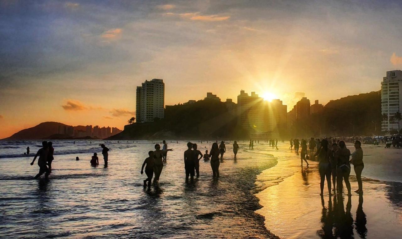 Apartamento Encantador No Guaruja, Praia Da Enseada - Apenas 600M Da Praia ! Kültér fotó